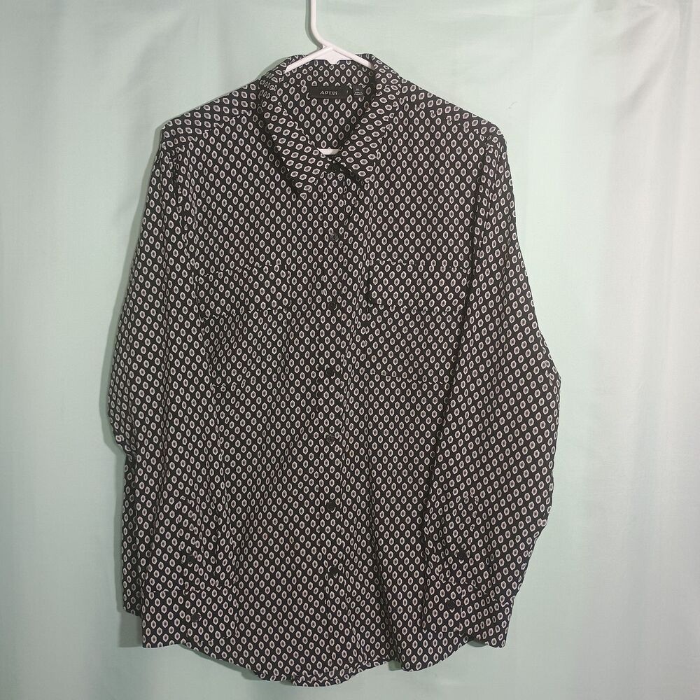 Apt 9 Women’s Black White Geometric Print Button Down Blouse Career Top